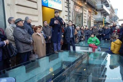 Una guida turistica alla cattedrale di San Cetteo